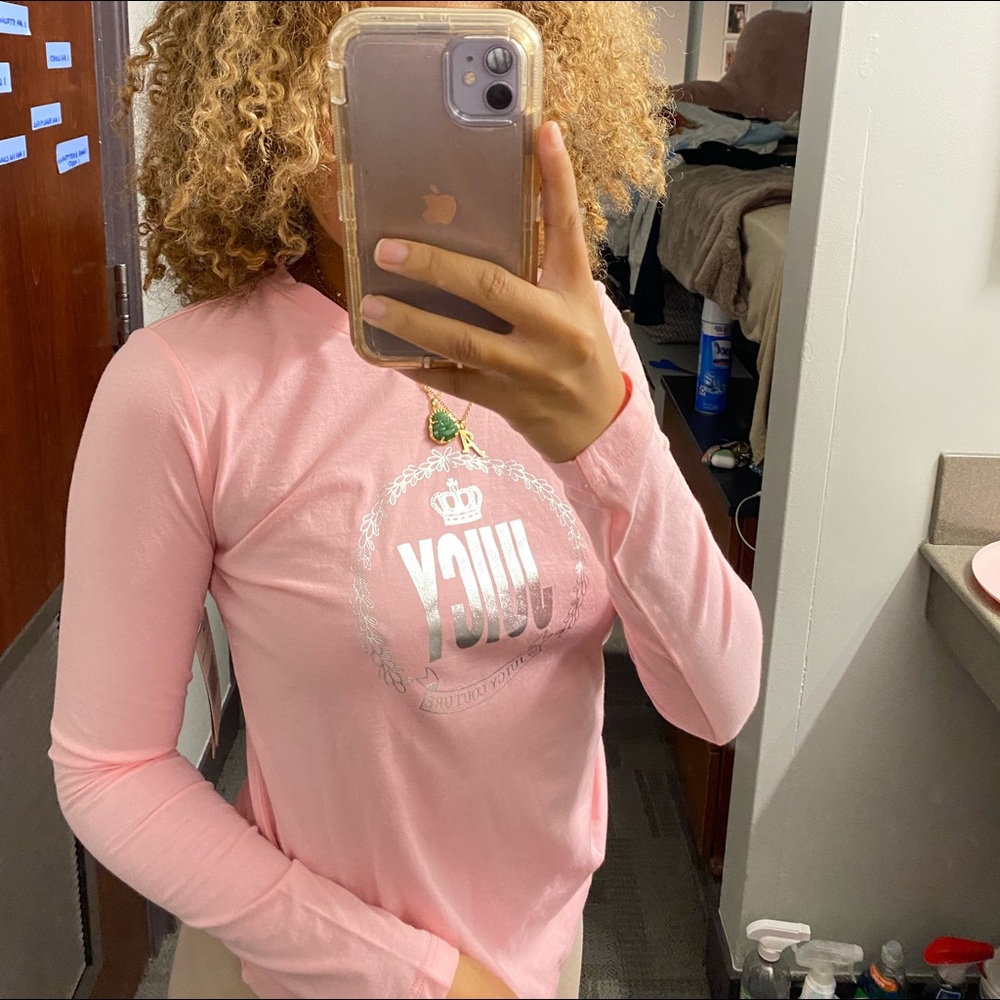 Cute vintage juicy couture shirt